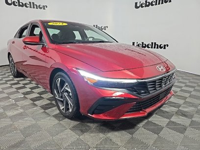 Used 2024 Hyundai Elantra SEL w/ Convenience Package