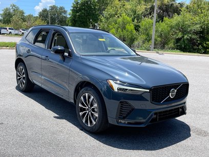 New 2025 Volvo XC60 B5 Core w/ Protection Package