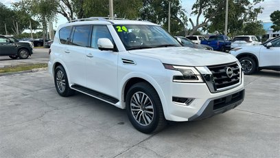 Used 2024 Nissan Armada SL w/ Captain's Chairs Package