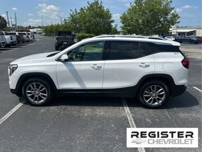 Used 2022 GMC Terrain SLT w/ Infotainment Package II