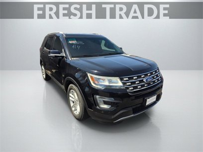 Used 2017 Ford Explorer XLT w/ Equipment Group 202A