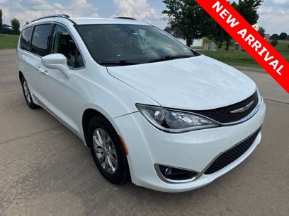 Used 2020 Chrysler Pacifica Touring-L