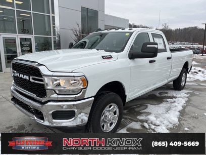New 2024 RAM 3500 Tradesman w/ Chrome Appearance Group