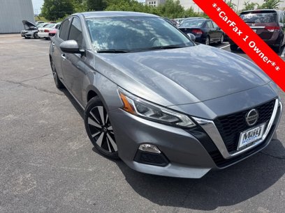 Used 2021 Nissan Altima 2.5 SV