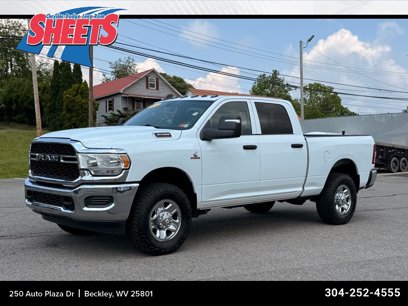 Used 2024 RAM 3500 Tradesman w/ Chrome Appearance Group