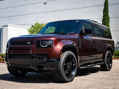 New 2025 Land Rover Defender 130 X-Dynamic SE