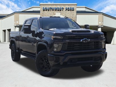 Used 2024 Chevrolet Silverado 2500 Custom w/ Custom Value Package