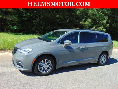Used 2022 Chrysler Pacifica Touring-L