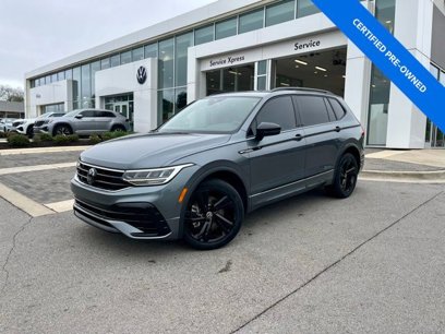 Certified 2023 Volkswagen Tiguan SE R-Line