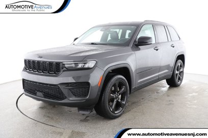 Used 2022 Jeep Grand Cherokee Altitude