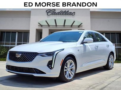 New 2025 Cadillac CT4 Luxury