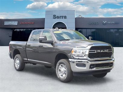 Used 2024 RAM 2500 Tradesman w/ Chrome Appearance Group