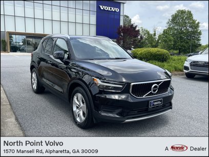 Used 2020 Volvo XC40 T4 Momentum