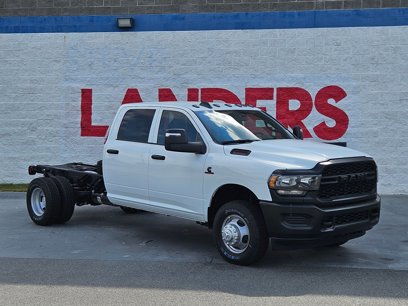 New 2024 RAM 3500 Tradesman w/ Max Tow Package