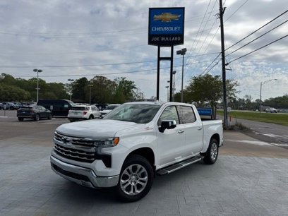 New 2025 Chevrolet Silverado 1500 LTZ w/ LTZ Premium Package