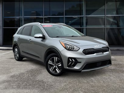 Used 2022 Kia Niro EX