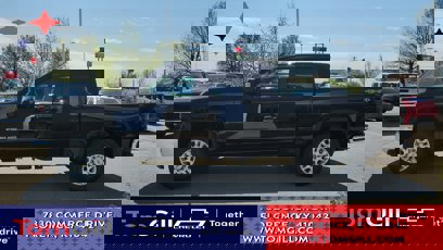 New 2025 Chevrolet Silverado 2500 LT w/ Convenience Package