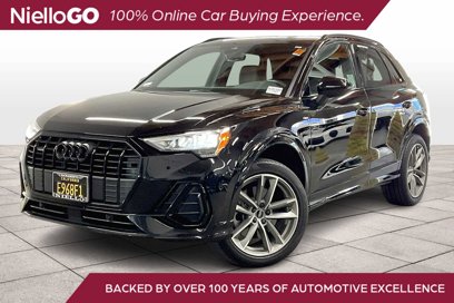 Used 2022 Audi Q3 2.0T Premium w/ Black Optic Sport Package