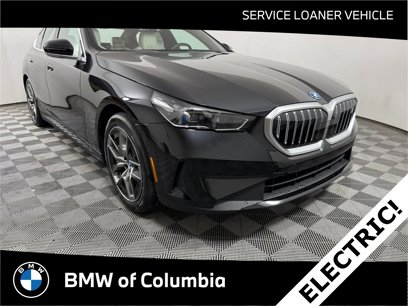 New 2025 BMW i5 xDrive40 w/ Premium Package