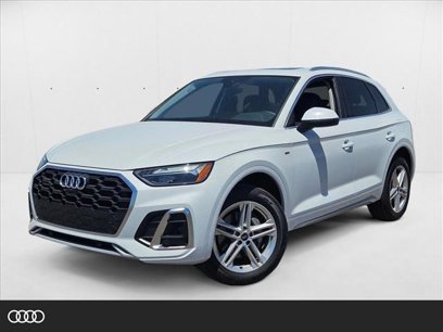 New 2025 Audi Q5 e Premium Plus