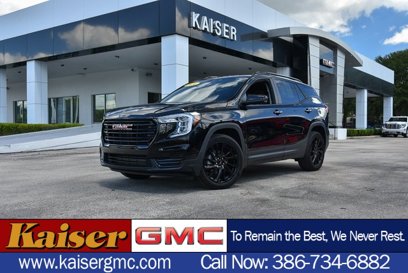 Used 2024 GMC Terrain SLE w/ Driver Convenience Package