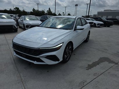 New 2025 Hyundai Elantra Limited