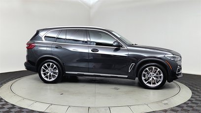 Used 2019 BMW X5 xDrive40i w/ Premium Package 2