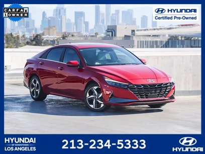 Certified 2023 Hyundai Elantra Limited w/ Preferred Accessory Package