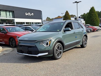 New 2025 Kia Niro EX