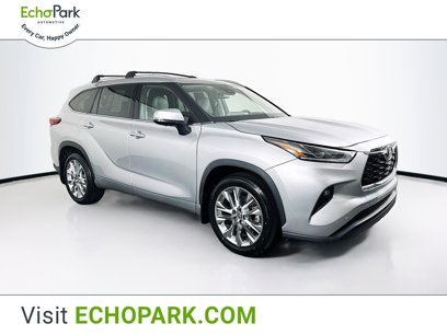 Used 2023 Toyota Highlander Limited