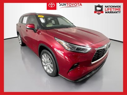 Used 2023 Toyota Highlander Limited