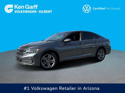 Used 2024 Volkswagen Jetta SE w/ Panoramic Sunroof Package