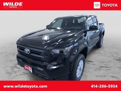 New 2025 Toyota Tacoma SR5