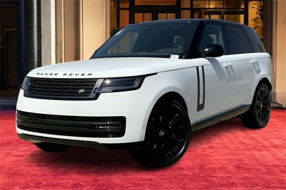 New 2025 Land Rover Range Rover SE
