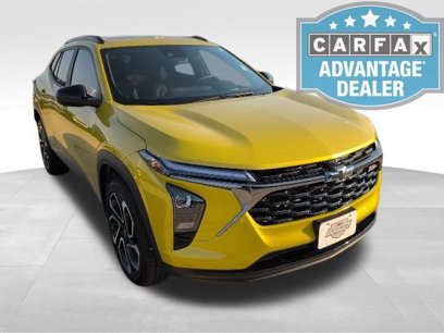 Used 2025 Chevrolet Trax RS w/ Sunroof Package