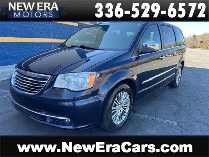 Used 2013 Chrysler Town & Country Touring-L w/ Entertainment Group #2