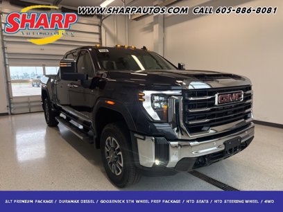 New 2025 GMC Sierra 3500 SLT w/ SLT Premium Package