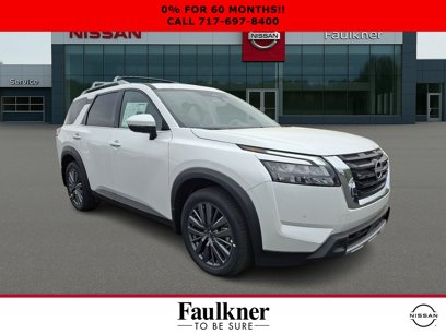 New 2025 Nissan Pathfinder SL w/ SL Premium Package