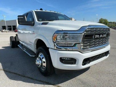 New 2024 RAM 3500 Limited