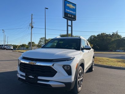 Used 2024 Chevrolet TrailBlazer LT w/ Driver Confidence Package