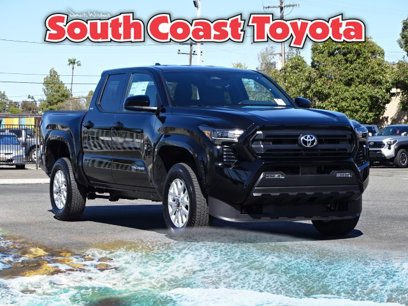 New 2025 Toyota Tacoma SR5