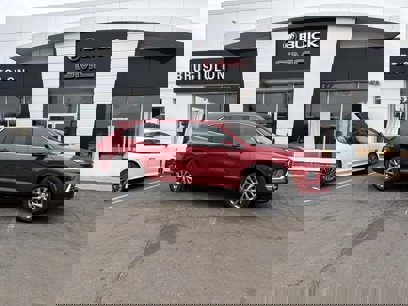 New 2025 Buick Enclave Preferred w/ Super Cruise Package