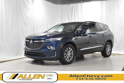 Used 2023 Buick Enclave Essence