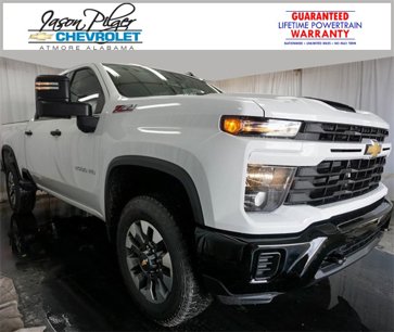 New 2025 Chevrolet Silverado 2500 Custom w/ Z71 Off-Road Package