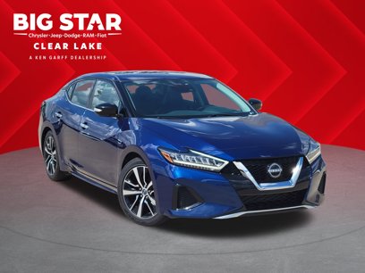 Used 2023 Nissan Maxima SV w/ Floor Mat Group
