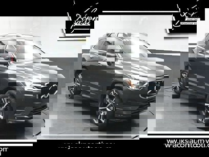 Used 2019 Volvo XC60 T6 Momentum w/ Protection Package Premier
