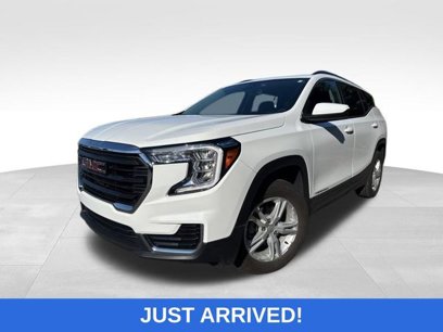Used 2022 GMC Terrain SLE w/ Driver Convenience Package