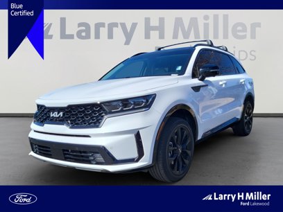 Used 2023 Kia Sorento SX