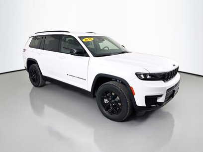 New 2025 Jeep Grand Cherokee L Laredo