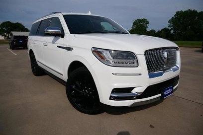 Used 2021 Lincoln Navigator Black Label w/ Cargo Convenience Package